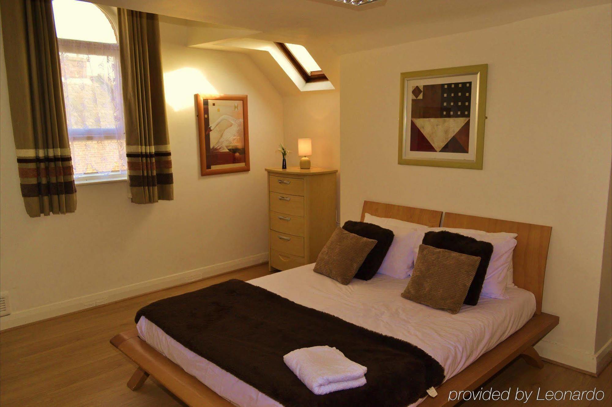 Hendham House Hotel Манчестър Екстериор снимка